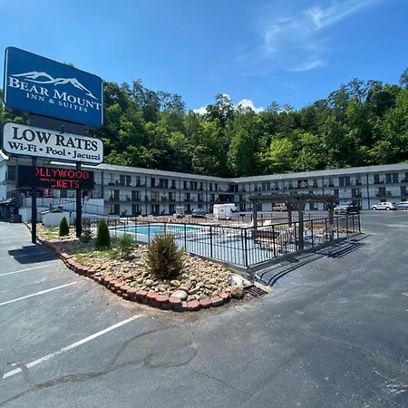 Bear Mount Inn&Suites Pigeon Forge Exterior foto